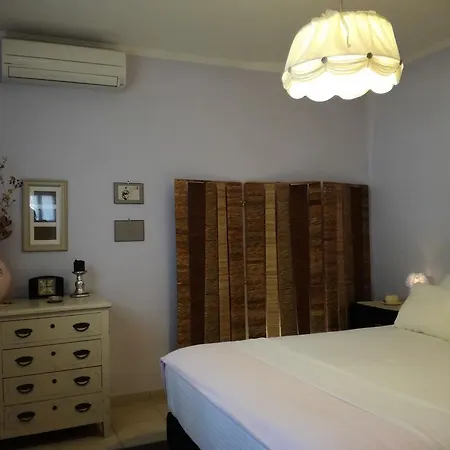 Апартаменты Mouzika Cozy & Comfy House, Vathy