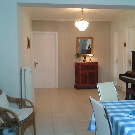 Mouzika Cozy & Comfy House, Vathy Вати